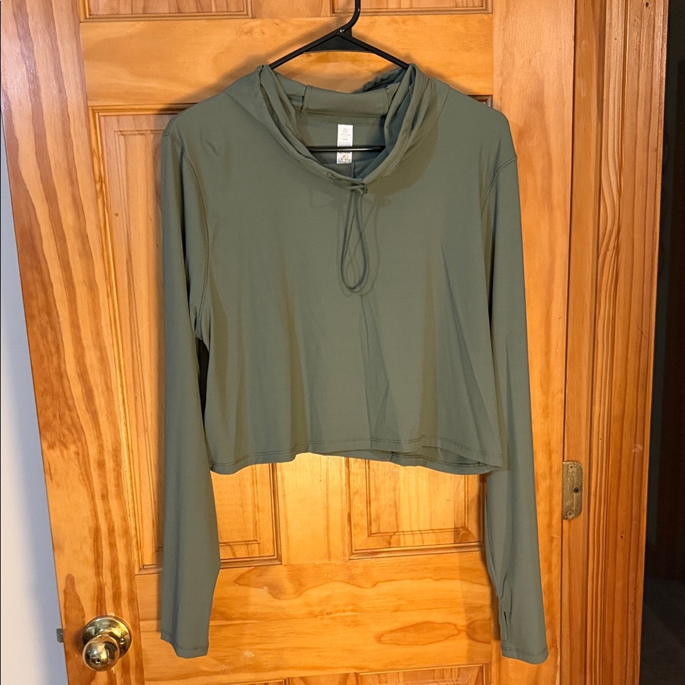aerie Olive Cropped Hooded Long-Sleeve Top